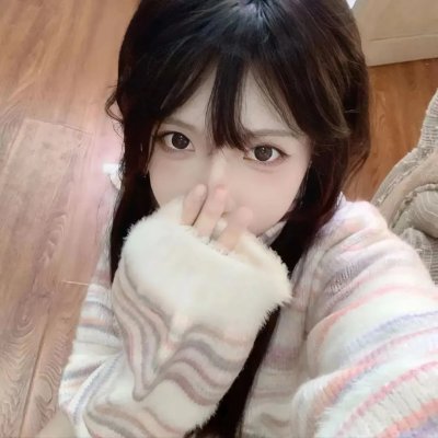 男人转化出机器人铠装
